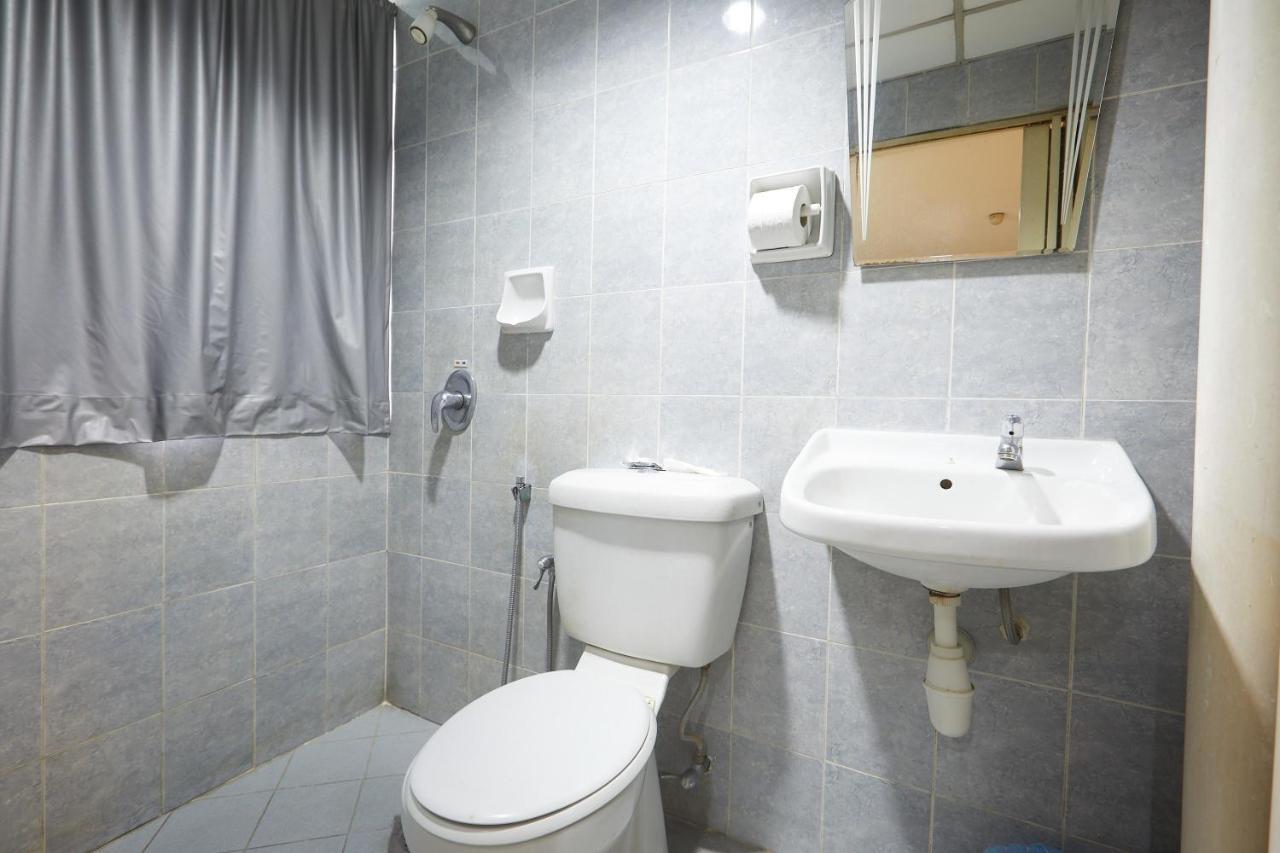 Tang City Hotel, Petaling Street, Merdeka Pnb 118 Tower Куала Лумпур Екстериор снимка